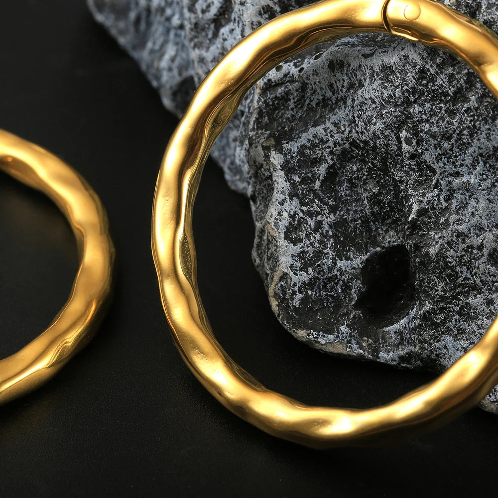 Poids d'oreille anneau martelé 50 mm en acier inoxydable