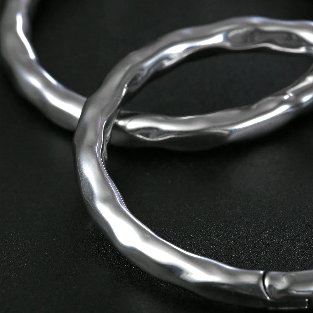 Poids d'oreille anneau martelé 50 mm en acier inoxydable