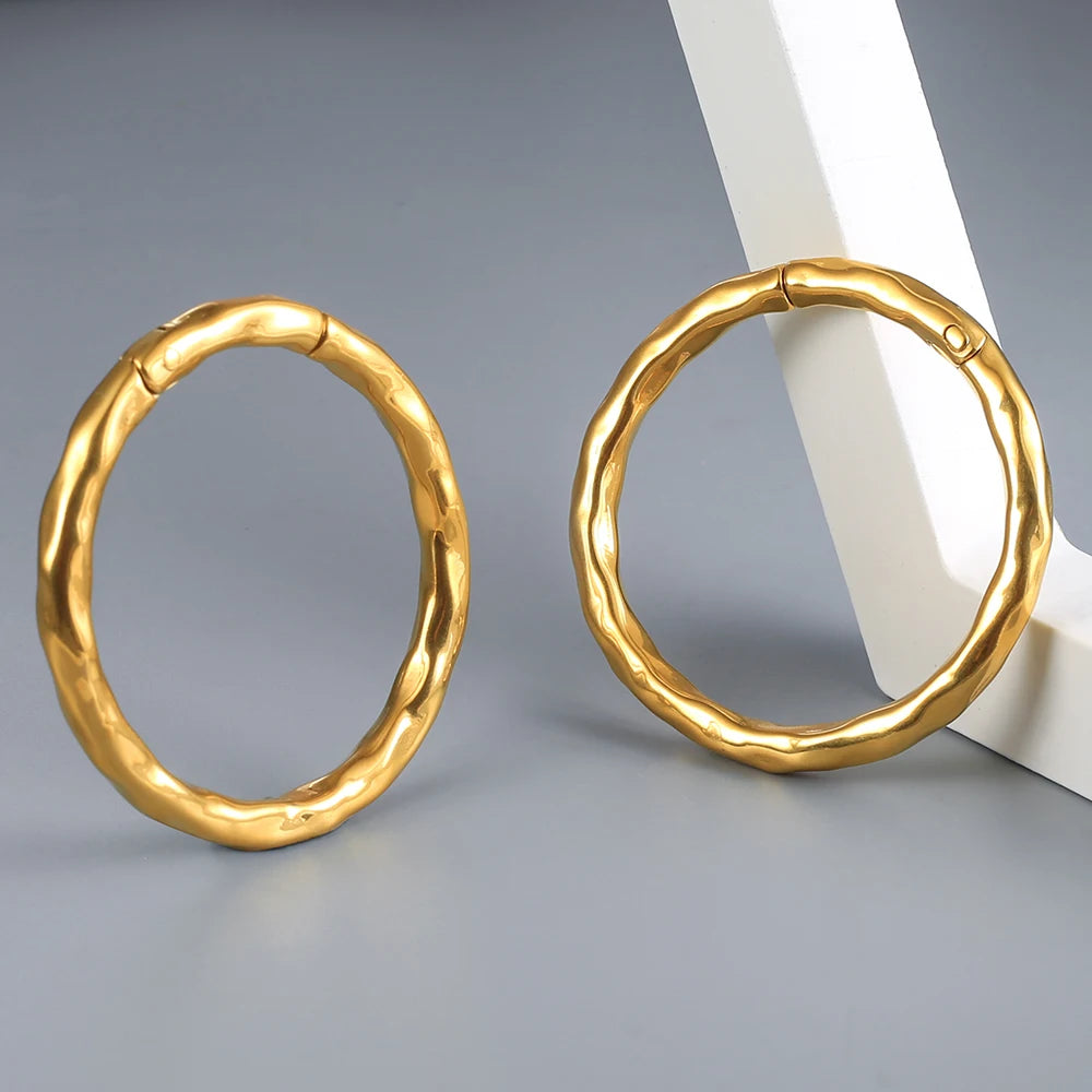 Poids d'oreille anneau martelé 50 mm en acier inoxydable