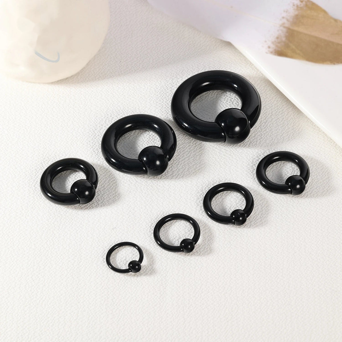 Plug tunnel acrylique noir 3-10mm – Grand taille (1 pièce)